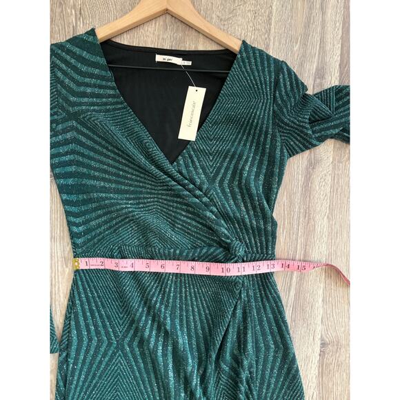 Francesca's Aubrey Glitter Dress Knit Mini Size Small - Picture 8 of 10